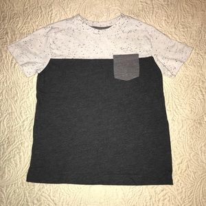 ✨4 for $21✨Boys Arizona Top